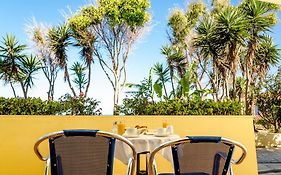 Ammes Hotel